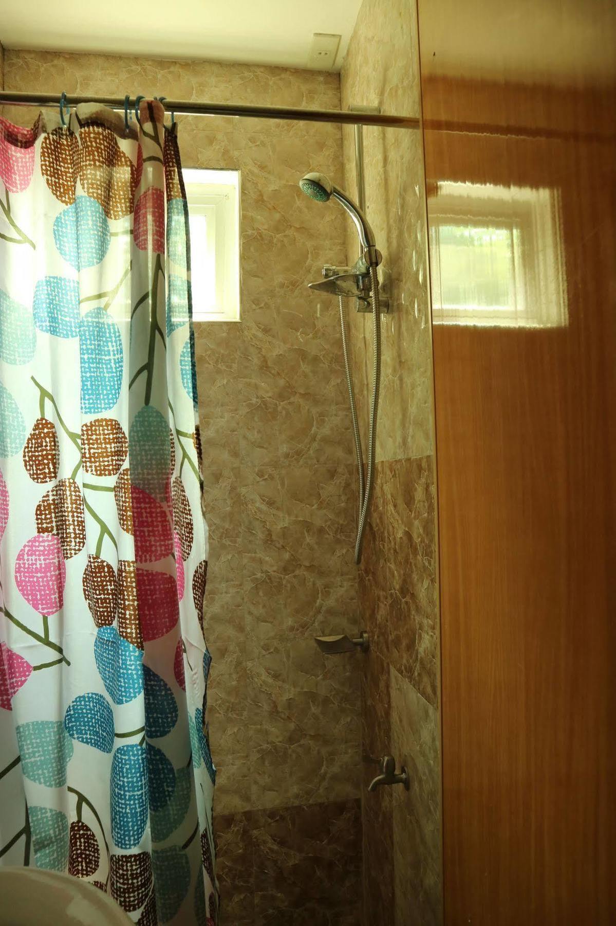 Ea Apartelle - Metro فيغان المظهر الخارجي الصورة